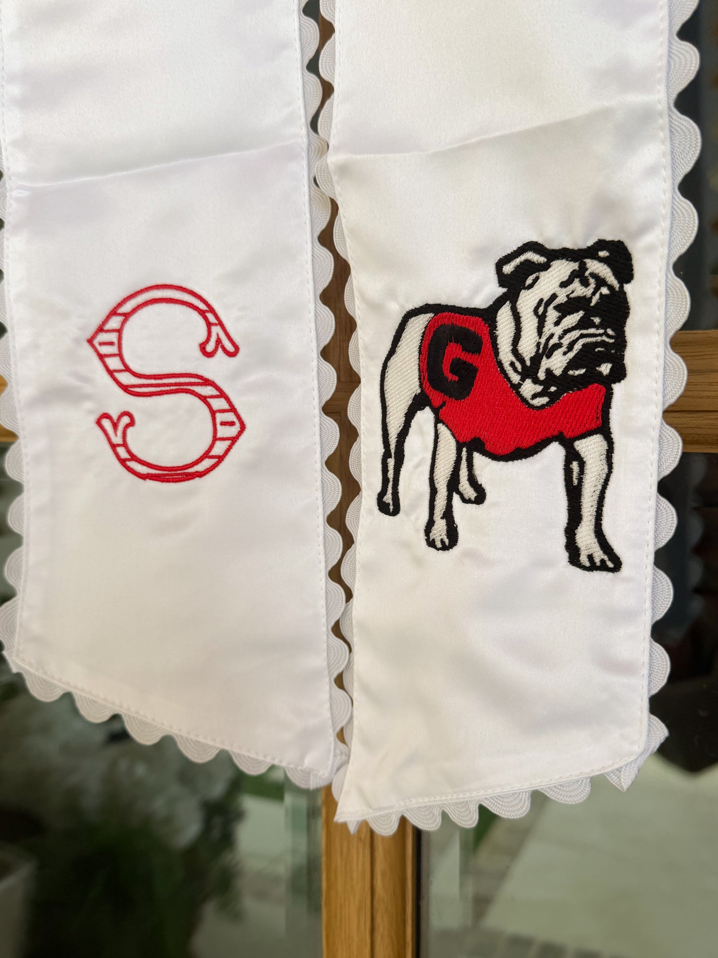Vintage Bulldawg Door Sash